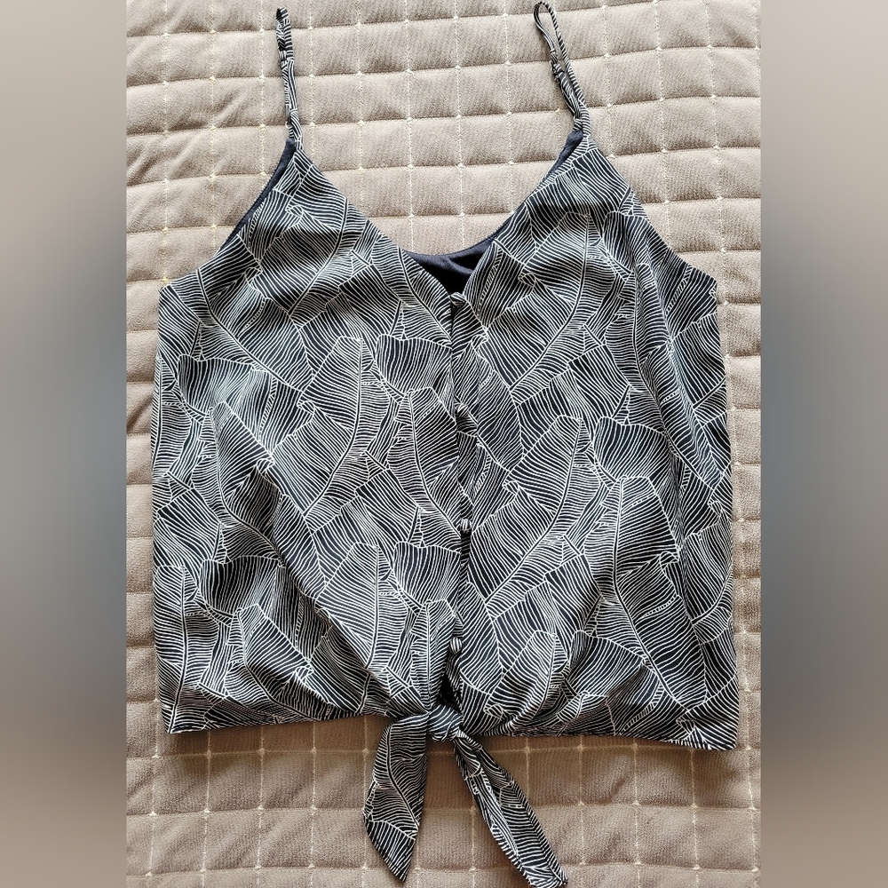 Black and White Patterned Tank Top